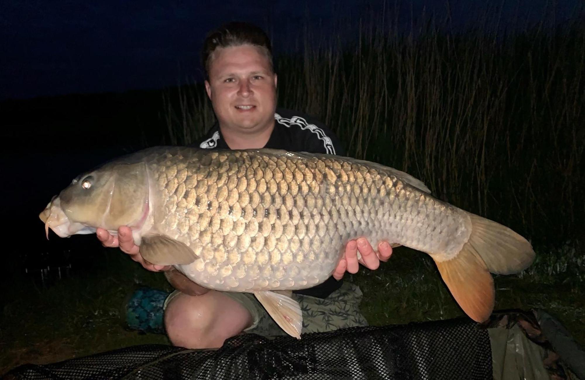 Lakeside Fishing Lodges Бостон Экстерьер фото